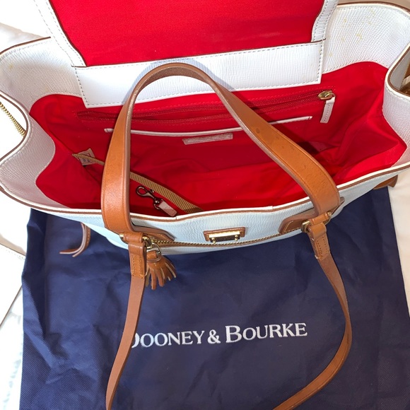 Dooney and Bourke - Picture 8 of 8